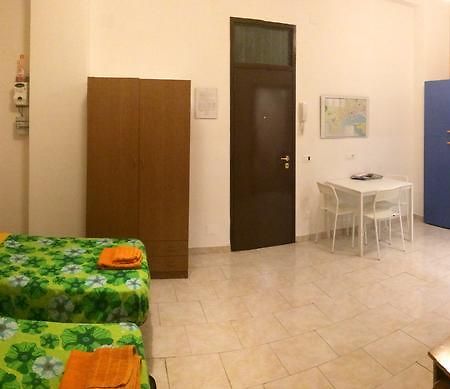 Bed and Breakfast Fragolina à Naples Extérieur photo